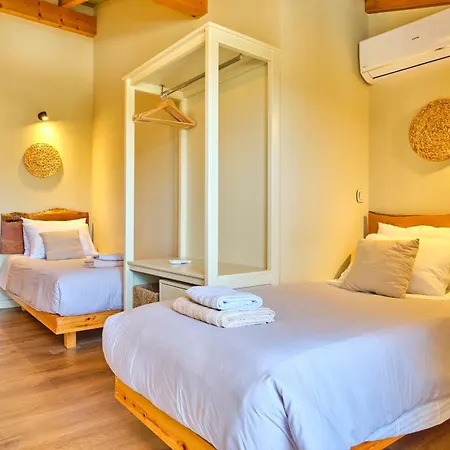 Emar Corfu أريلاز