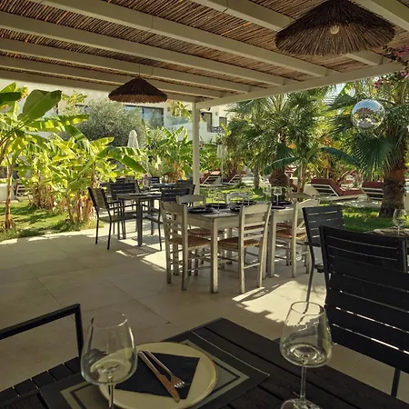 Emar Corfu أريلاز