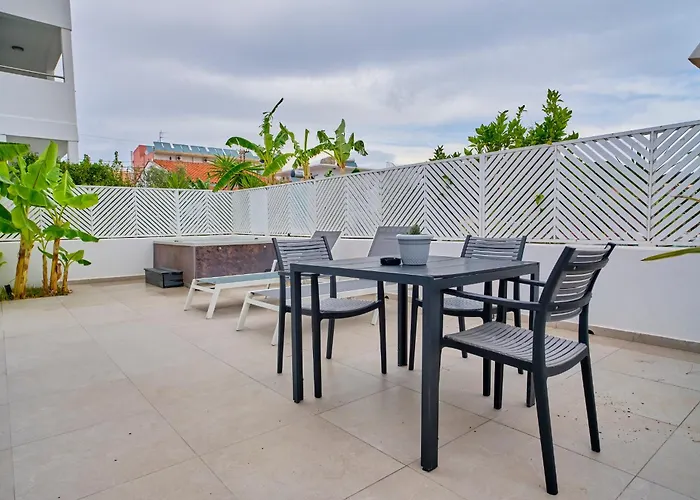 Апартаменты Emar Corfu